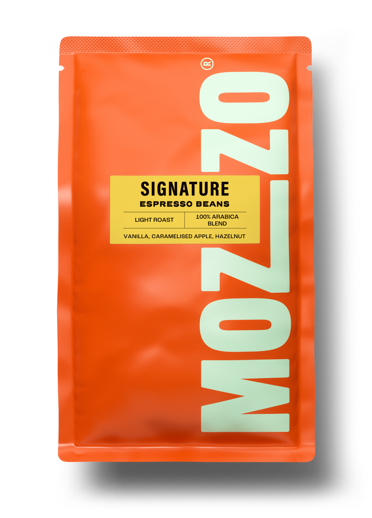 A bag of Mozzo SIGNATURE espresso coffee beans