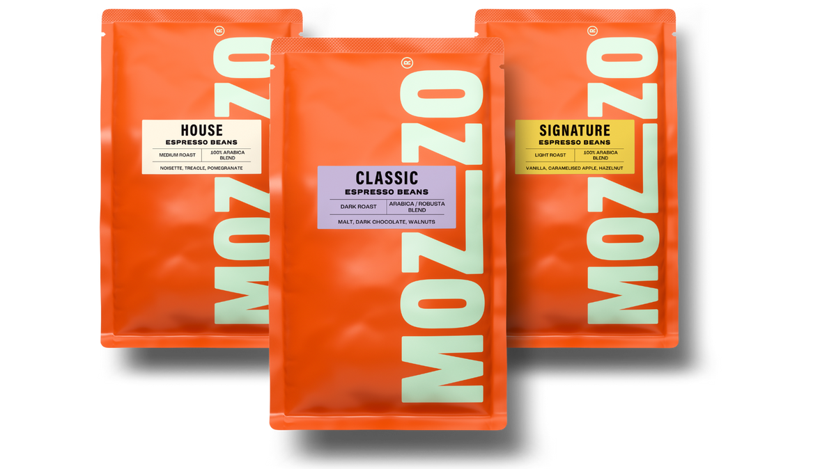 Espresso coffee selection box with three bags of 250g